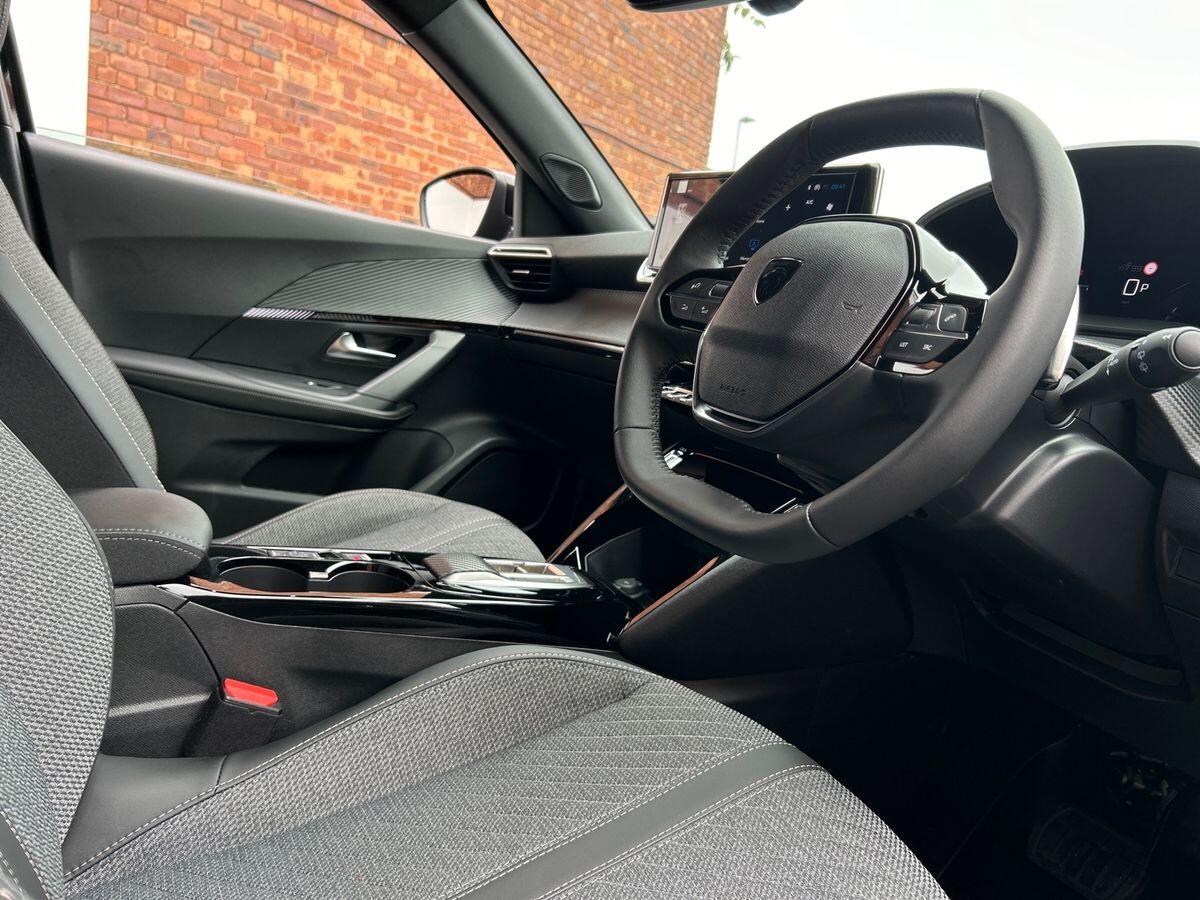 Used Peugeot 2008 2025 for sale - 76143845: Photo 14