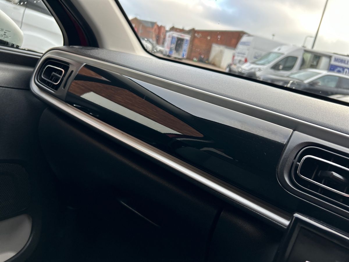 Used Citroen C3 2018 for sale - 76520040: Photo 32