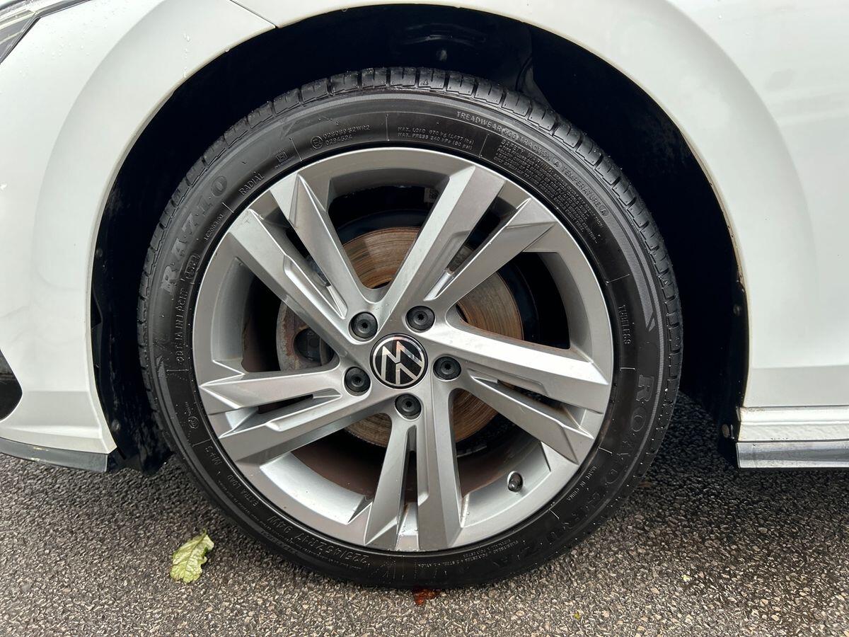 Used Volkswagen Golf 2021 for sale - 76300272: Photo 11