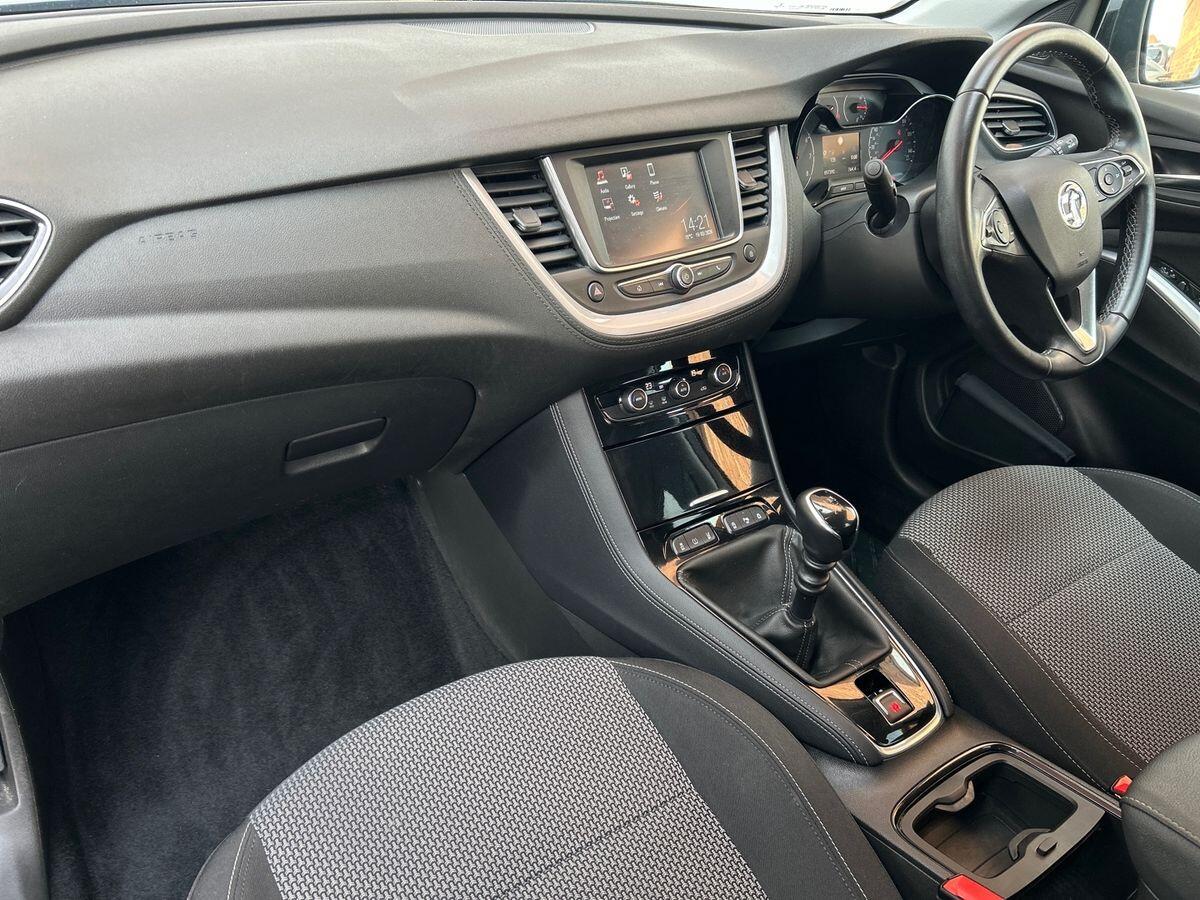 Used Vauxhall Grandland X 2020 for sale - 77961418: Photo 2