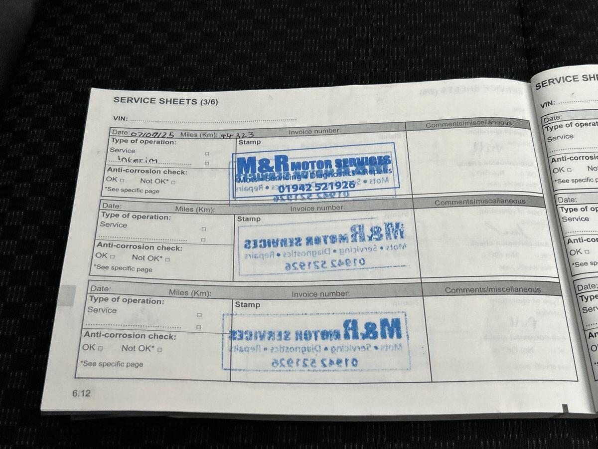 Used Renault Clio 2018 for sale - 76896191: Photo 35