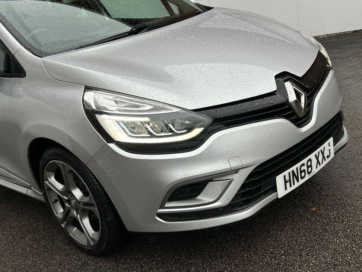 Used Renault Clio 2018 for sale - 76896191: Photo 36