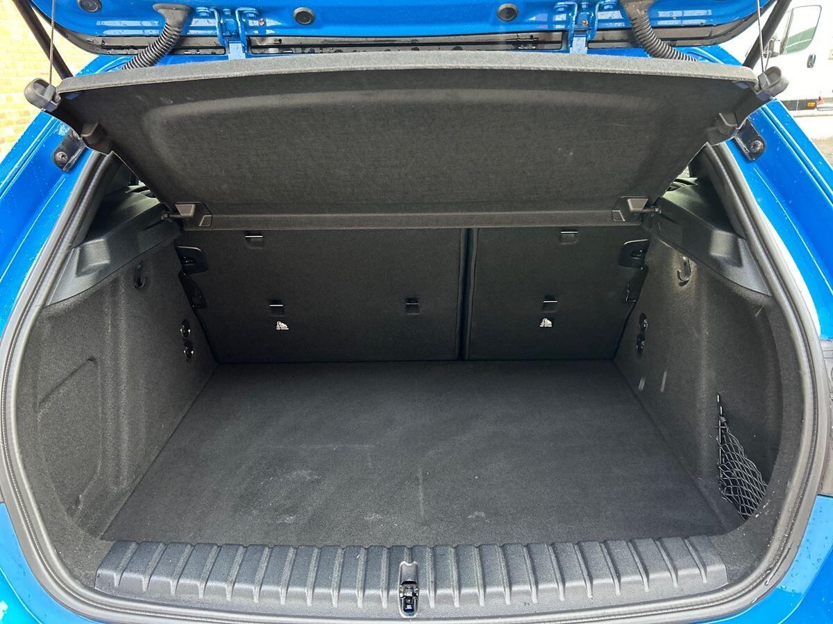 Used BMW 1 Series 2024 for sale - 76650545: Photo 19