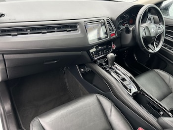 Used Honda HR-V 2016 for sale - 75560690: Photo