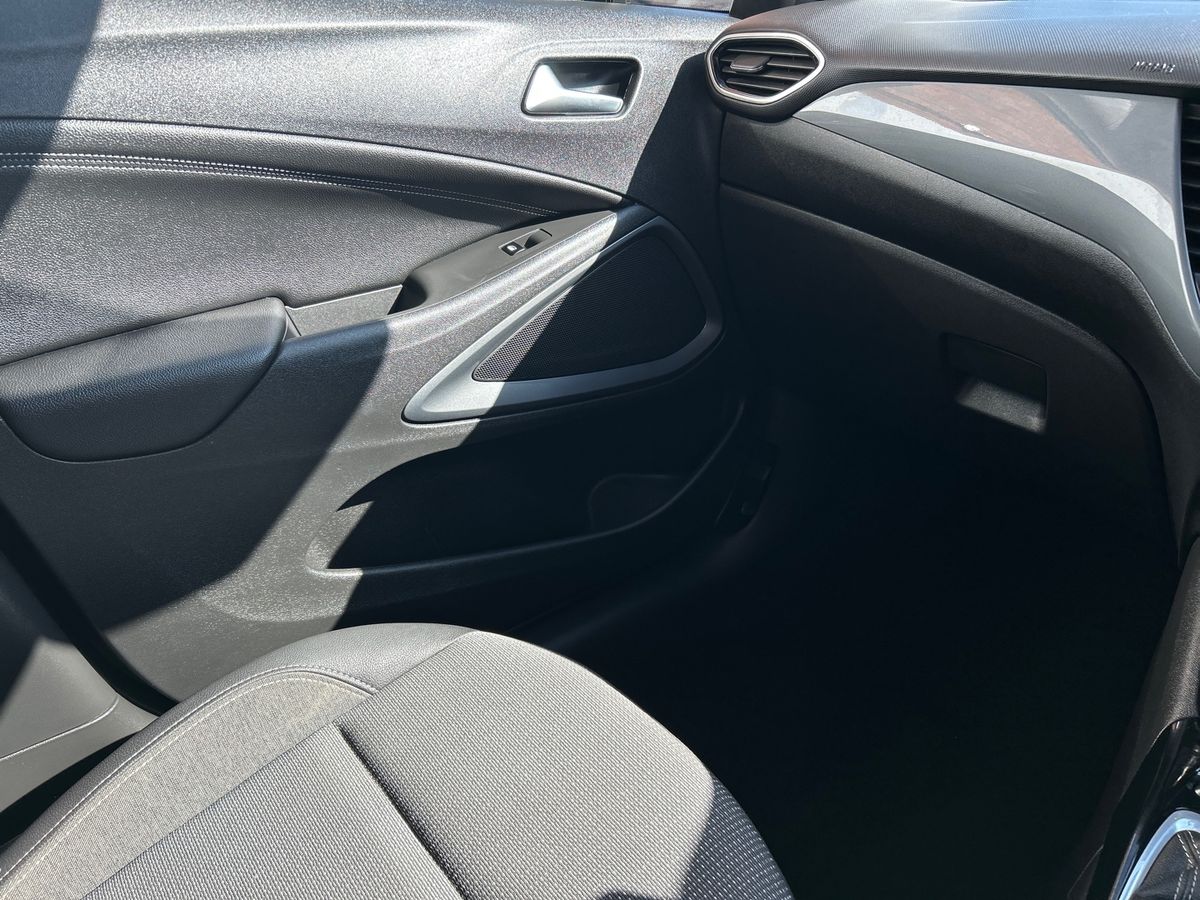 Used Vauxhall Crossland 2021 for sale - 77946456: Photo 42