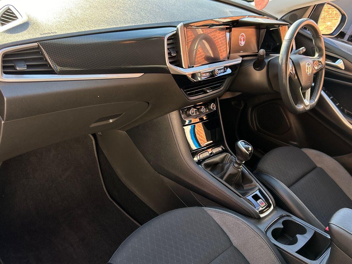 Used Vauxhall Grandland 2022 for sale - 76036820: Photo 2