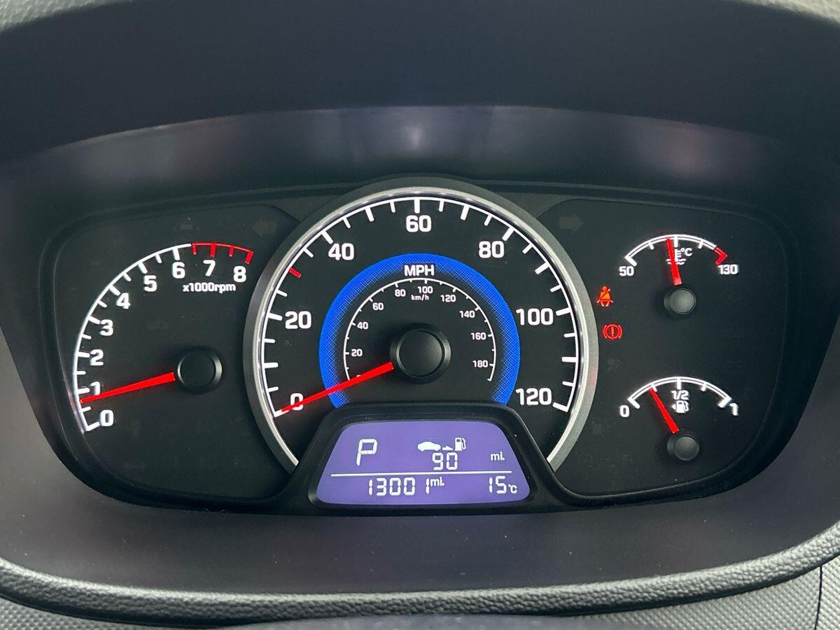 Used Hyundai i10 2019 for sale - 76488330: Photo 14