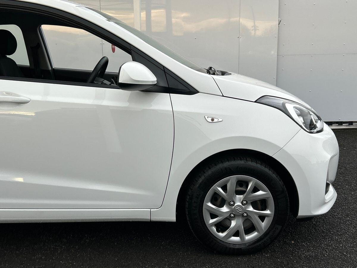 Used Hyundai i10 2019 for sale - 76488330: Photo 32