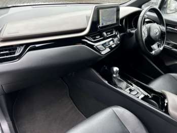 Used Toyota C-HR 2022 for sale - 74754508: Photo