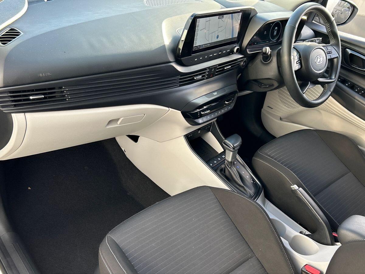 Used Hyundai i20 2022 for sale - 76692264: Photo 2