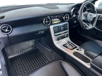 Used Mercedes-Benz SLC 2019 for sale - 78237412: Photo