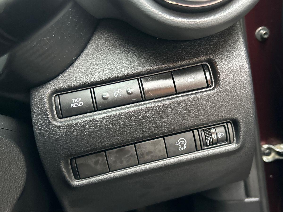 Used Nissan Juke 2021 for sale - 76300307: Photo 24