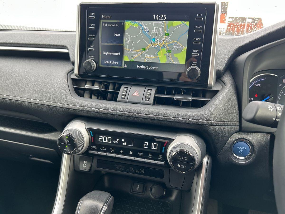 Used Toyota RAV4 2022 for sale - 78189973: Photo 9