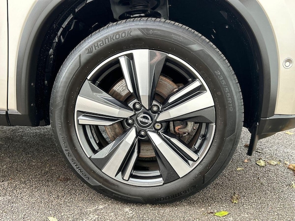 Used Nissan X-Trail 2023 for sale - 76220285: Photo 12