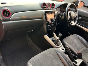 Used Suzuki Vitara 2018 for sale - 76739687: Photo