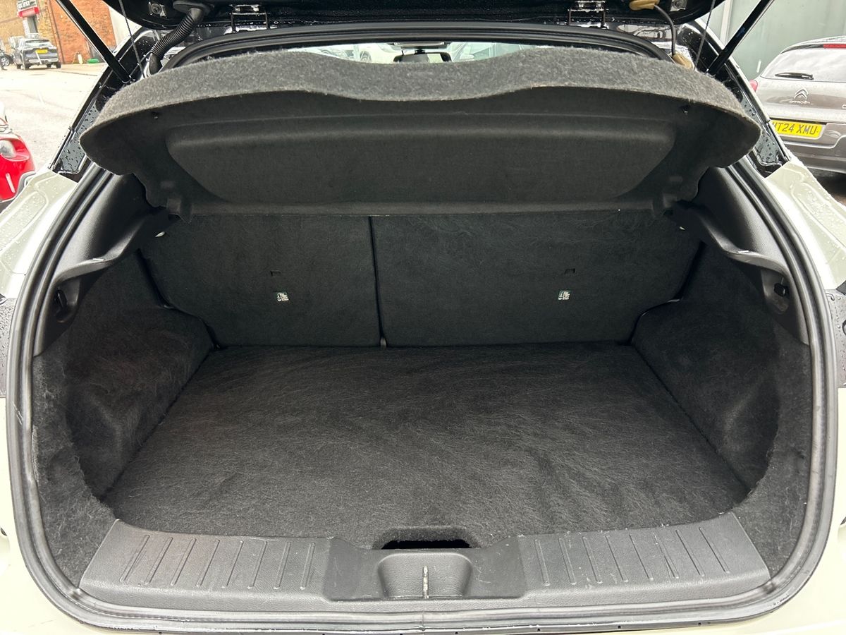 Used Nissan Juke 2022 for sale - 76480887: Photo 21