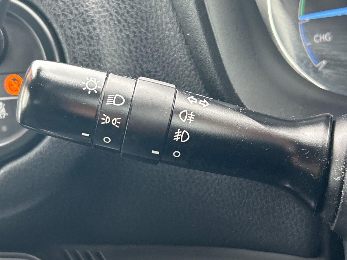 Used Toyota Yaris 2019 for sale - 76460968: Photo 30