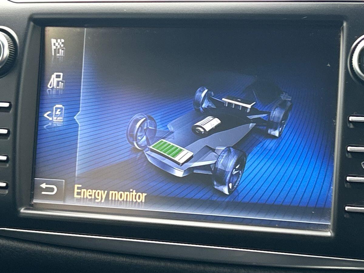 Used Toyota Yaris 2019 for sale - 76460968: Photo 32