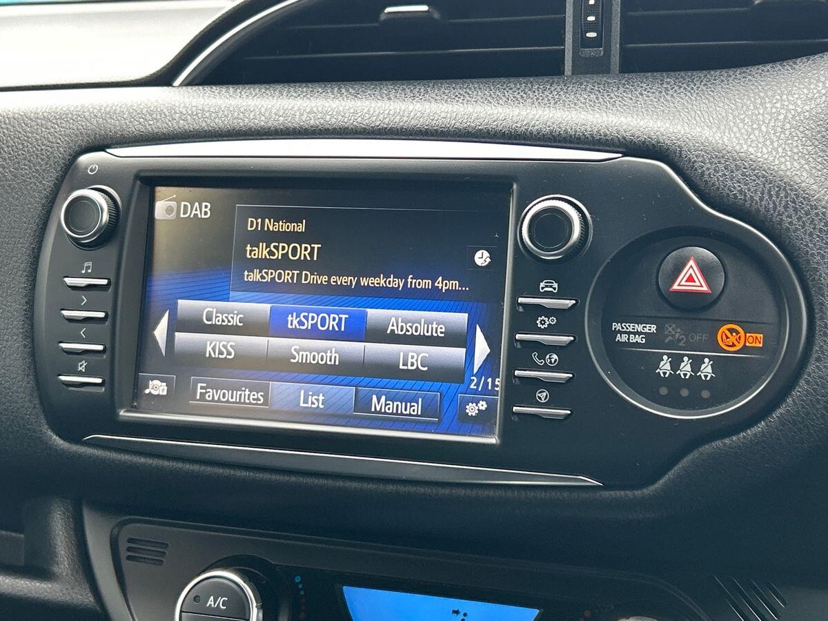 Used Toyota Yaris 2019 for sale - 76460968: Photo 9