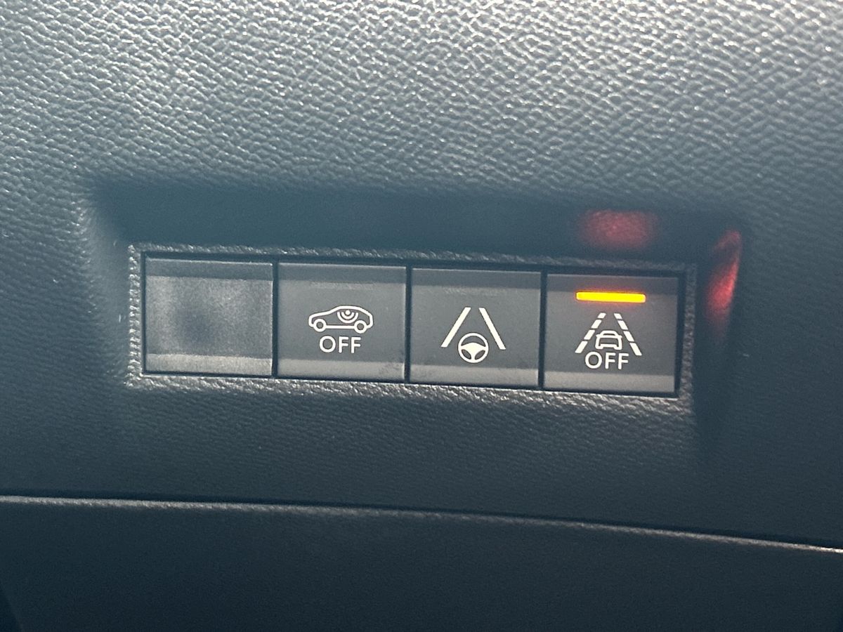 Used Peugeot 2008 2022 for sale - 78043591: Photo 42