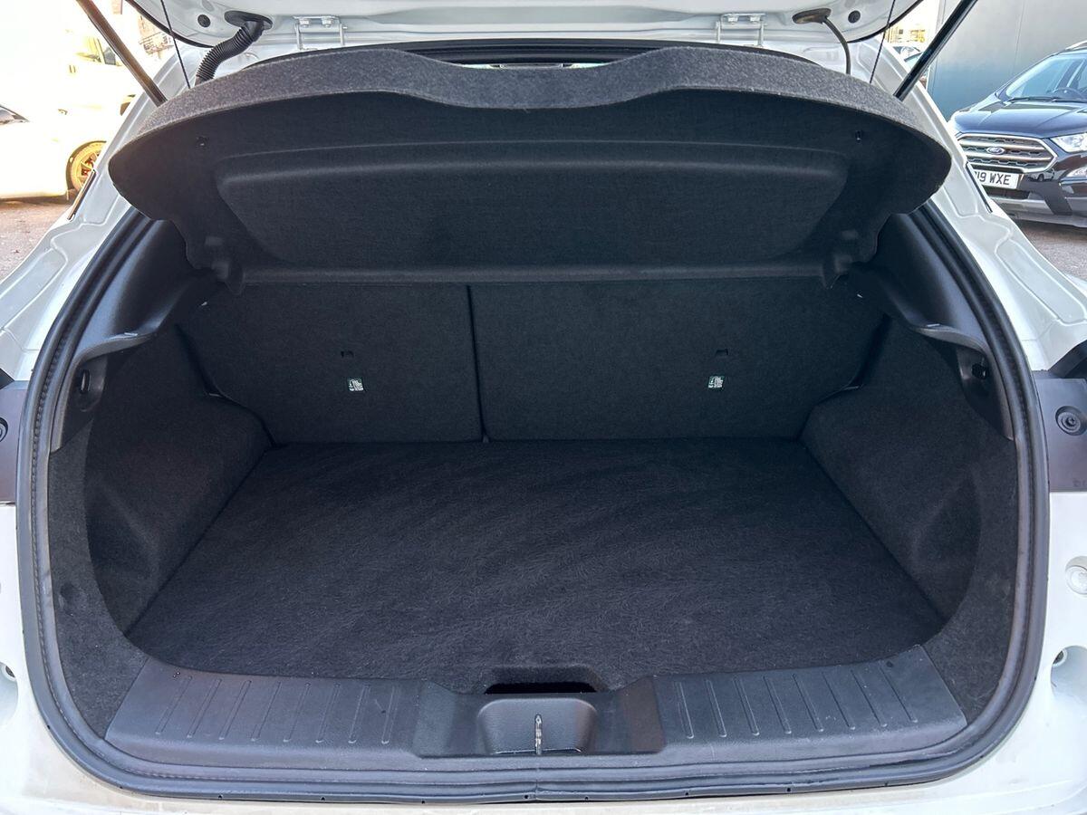 Used Nissan Juke 2022 for sale - 76610837: Photo 21