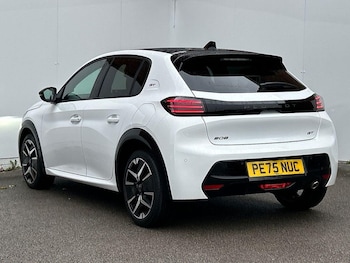 Used Peugeot 208 2025 for sale - 76194096: Photo