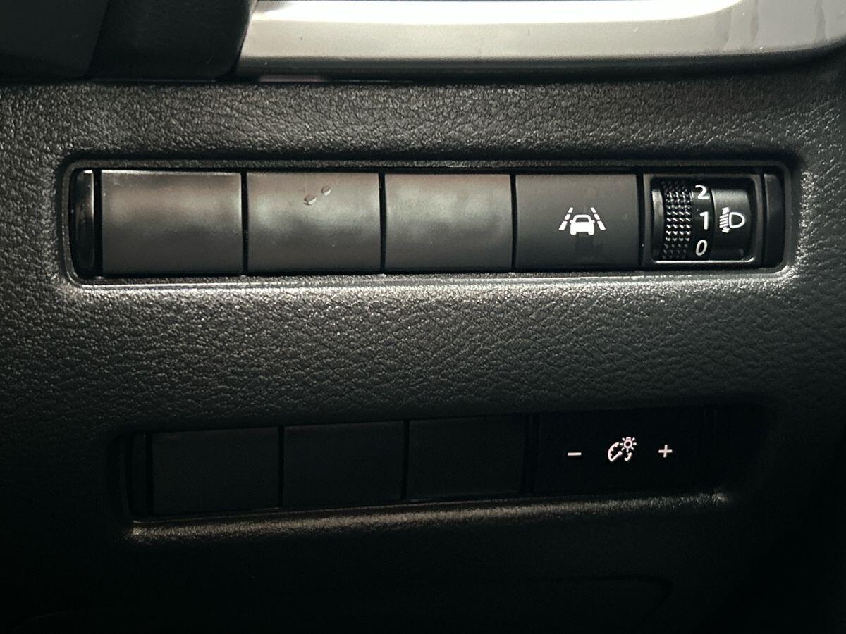 Used Nissan Qashqai 2023 for sale - 77862905: Photo 44