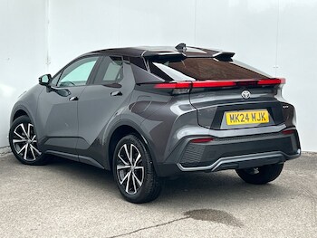 Used Toyota C-HR 2024 for sale - 78512466: Photo