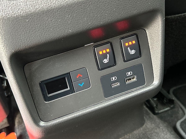 Used Nissan X-Trail 2023 for sale - 76299904: Photo 38