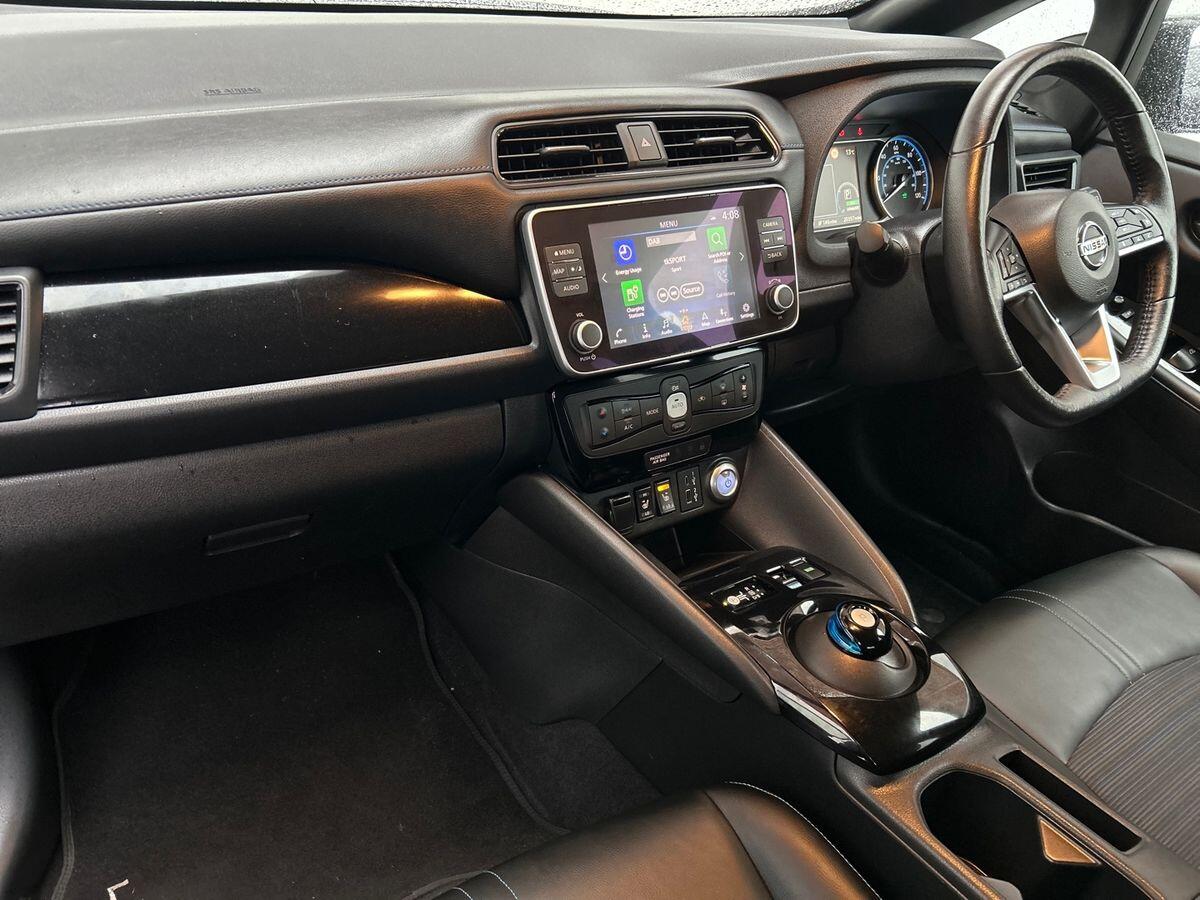 Used Nissan Leaf 2021 for sale - 77886404: Photo 2