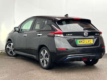Used Nissan Leaf 2021 for sale - 77886404: Photo