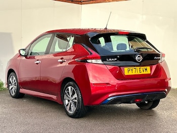 Used Nissan Leaf 2021 for sale - 77313065: Photo