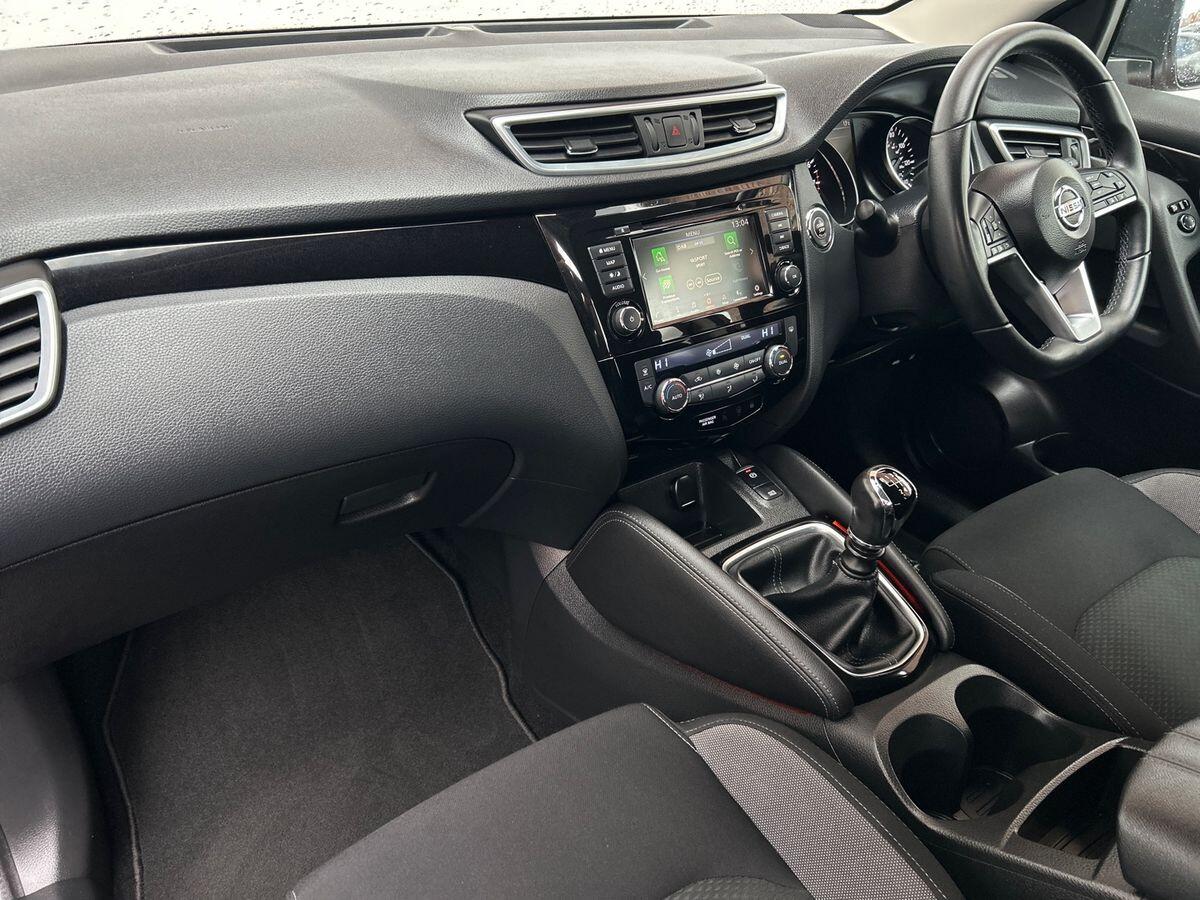 Used Nissan Qashqai 2021 for sale - 77862901: Photo 2