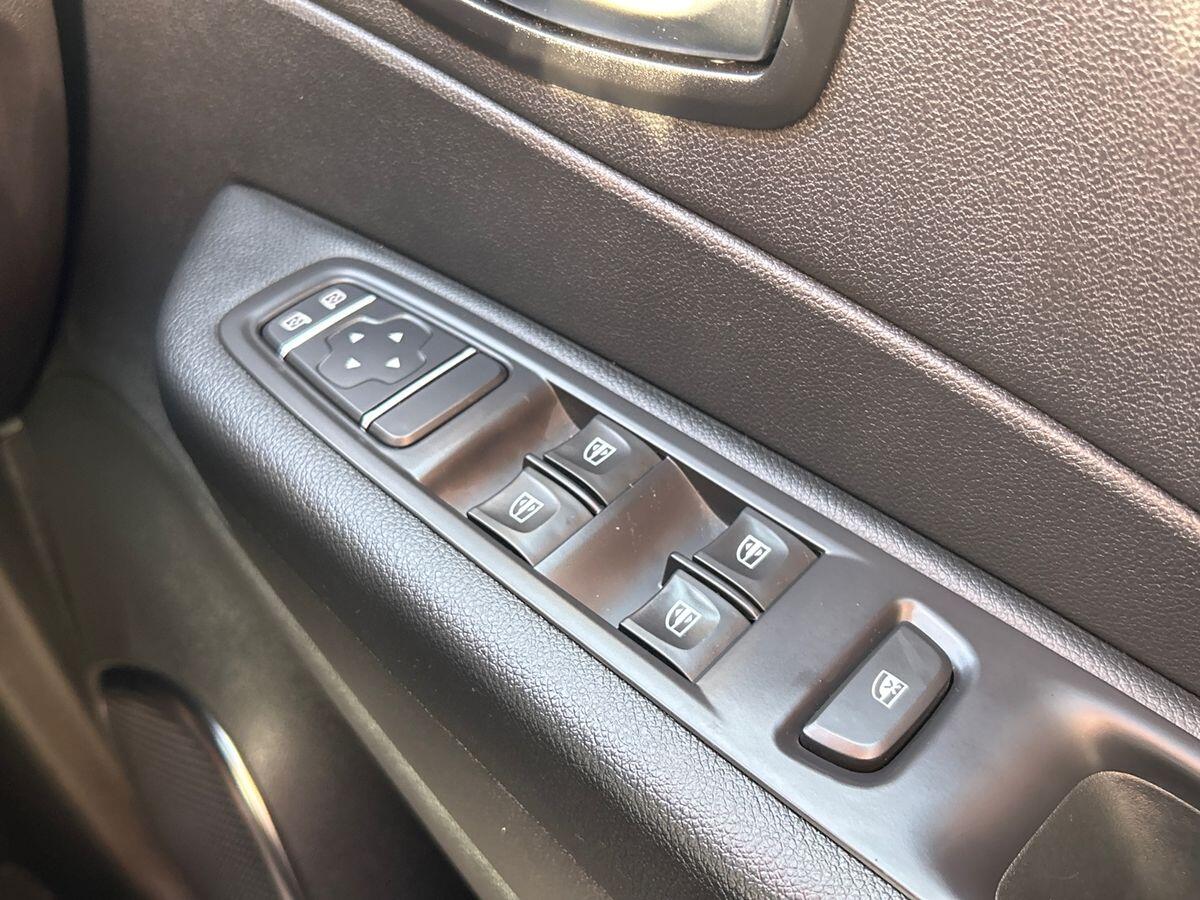 Used Renault Captur 2019 for sale - 76405886: Photo 22