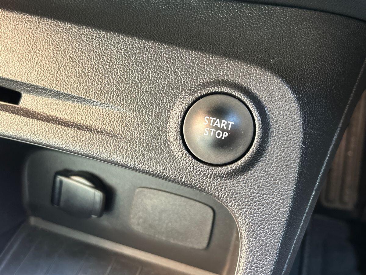 Used Renault Captur 2019 for sale - 76405886: Photo 27