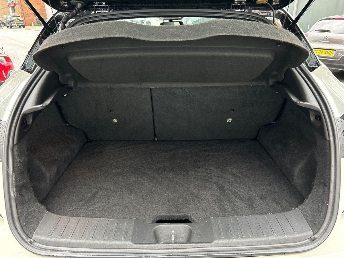 Used Nissan Juke 2022 for sale - 76650494: Photo 21