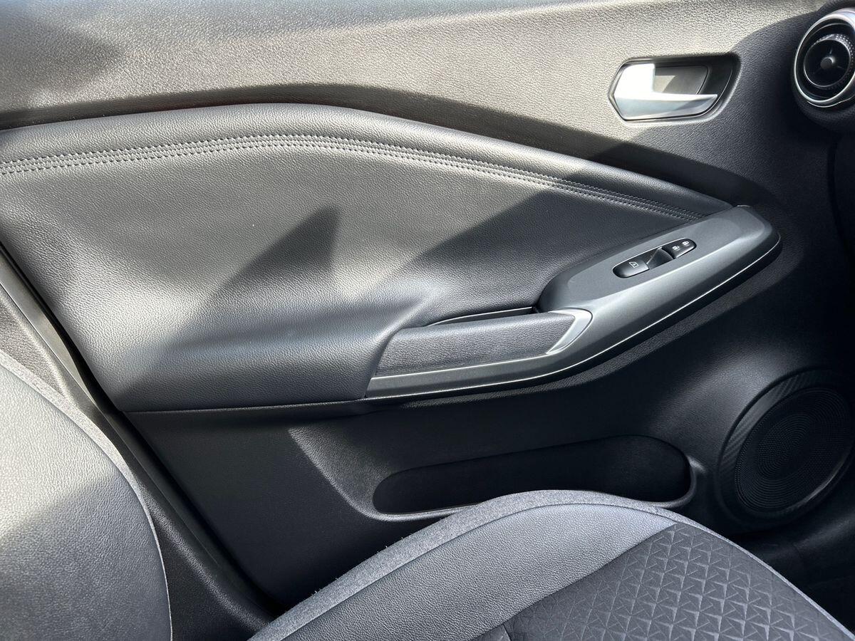 Used Nissan Juke 2024 for sale - 76395429: Photo 35