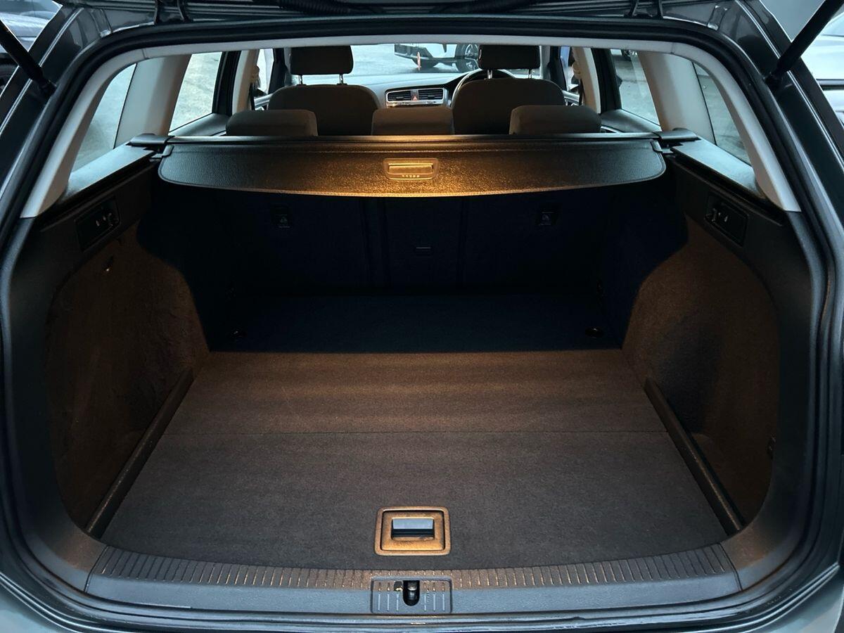 Used Volkswagen Golf 2018 for sale - 76774499: Photo 20