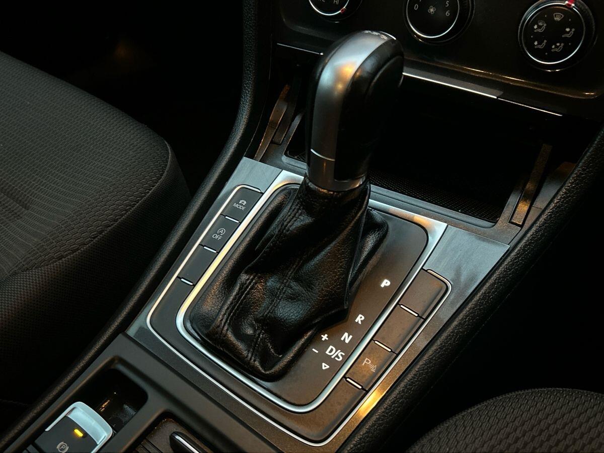 Used Volkswagen Golf 2018 for sale - 76774499: Photo 26