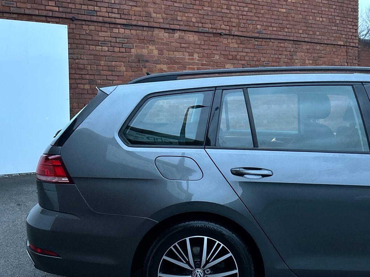 Used Volkswagen Golf 2018 for sale - 76774499: Photo 39