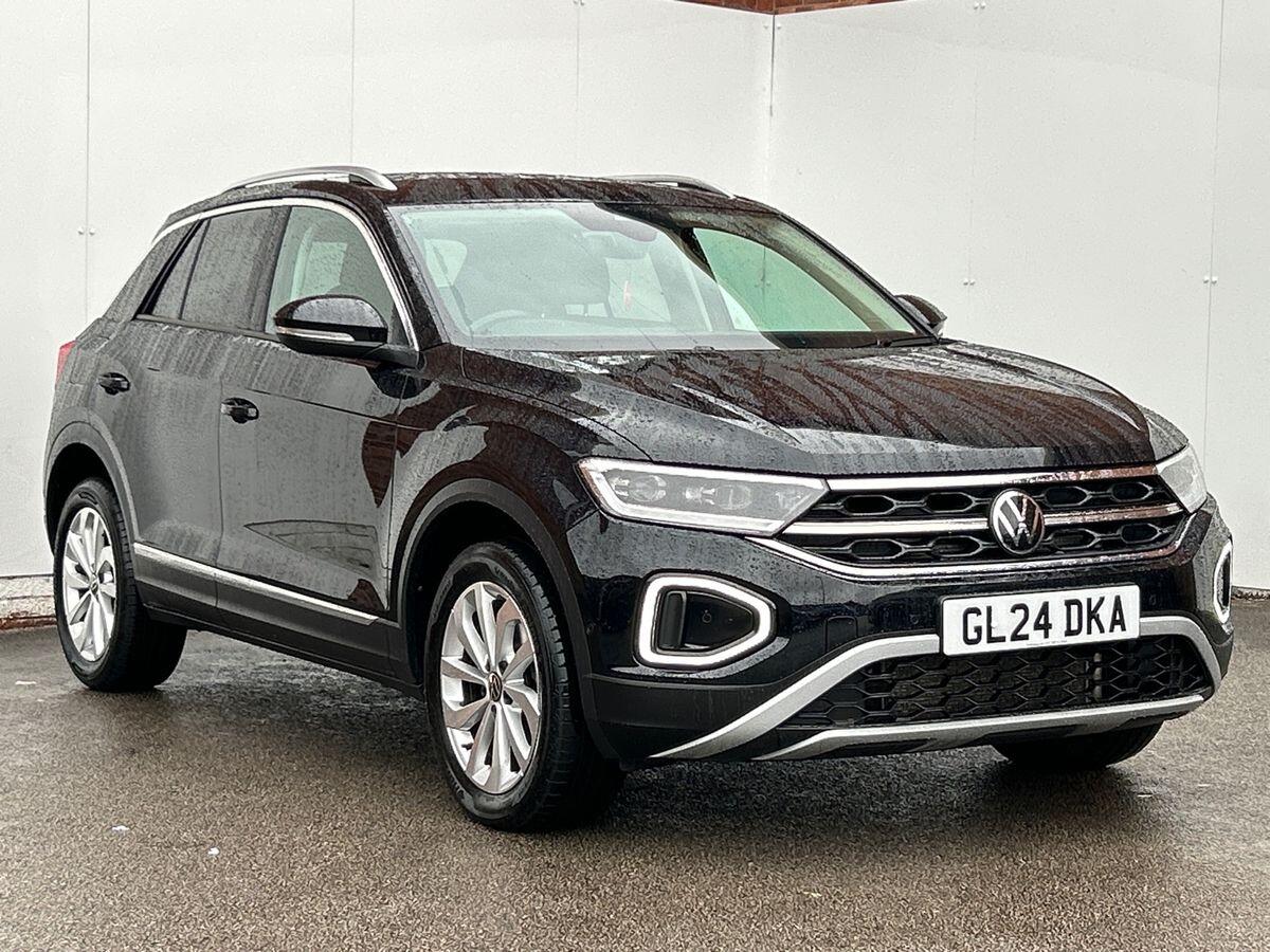 Used Volkswagen T-Roc 2024 for sale - 75969824: Photo 1