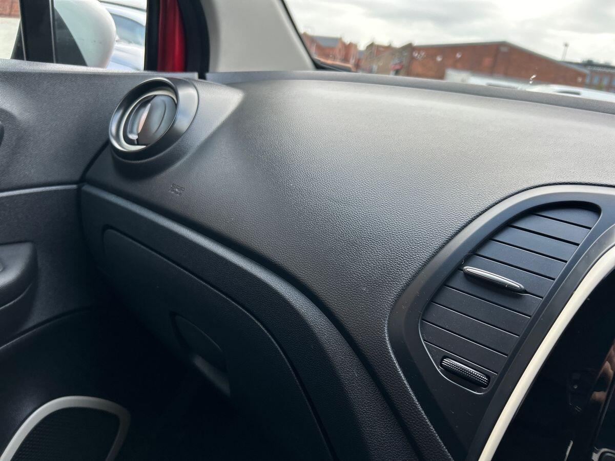 Used Renault Captur 2018 for sale - 76065296: Photo 33