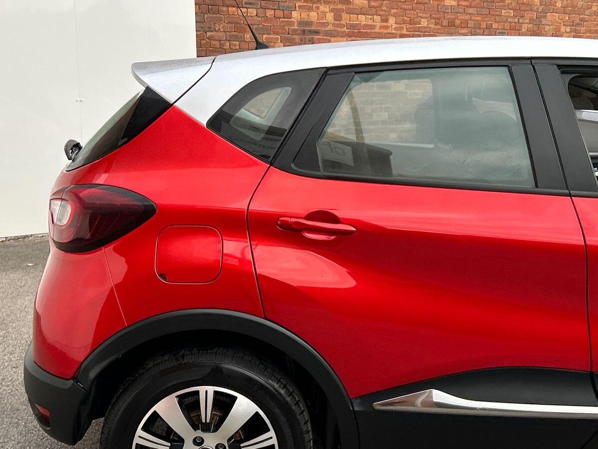 Used Renault Captur 2018 for sale - 76065296: Photo 38