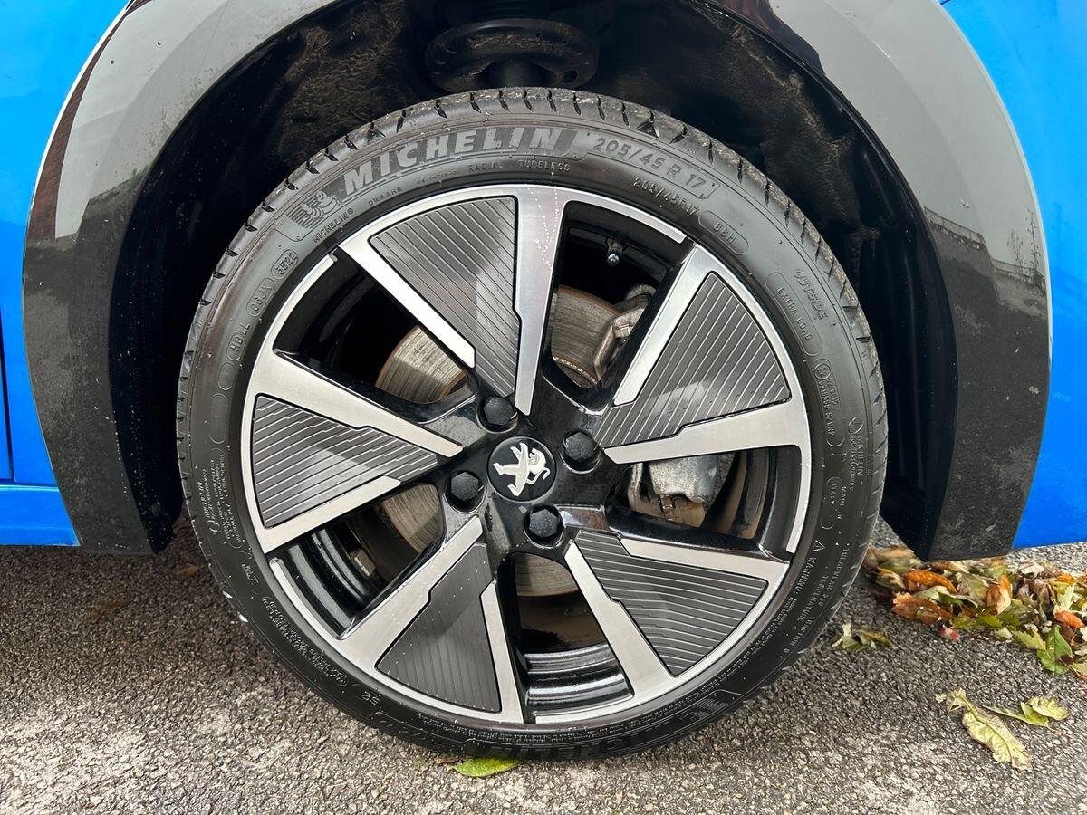 Used Peugeot E-208 2022 for sale - 76220257: Photo 12