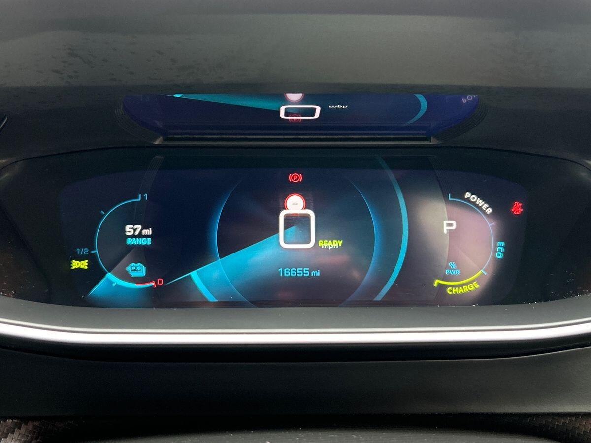 Used Peugeot E-208 2022 for sale - 76220257: Photo 15