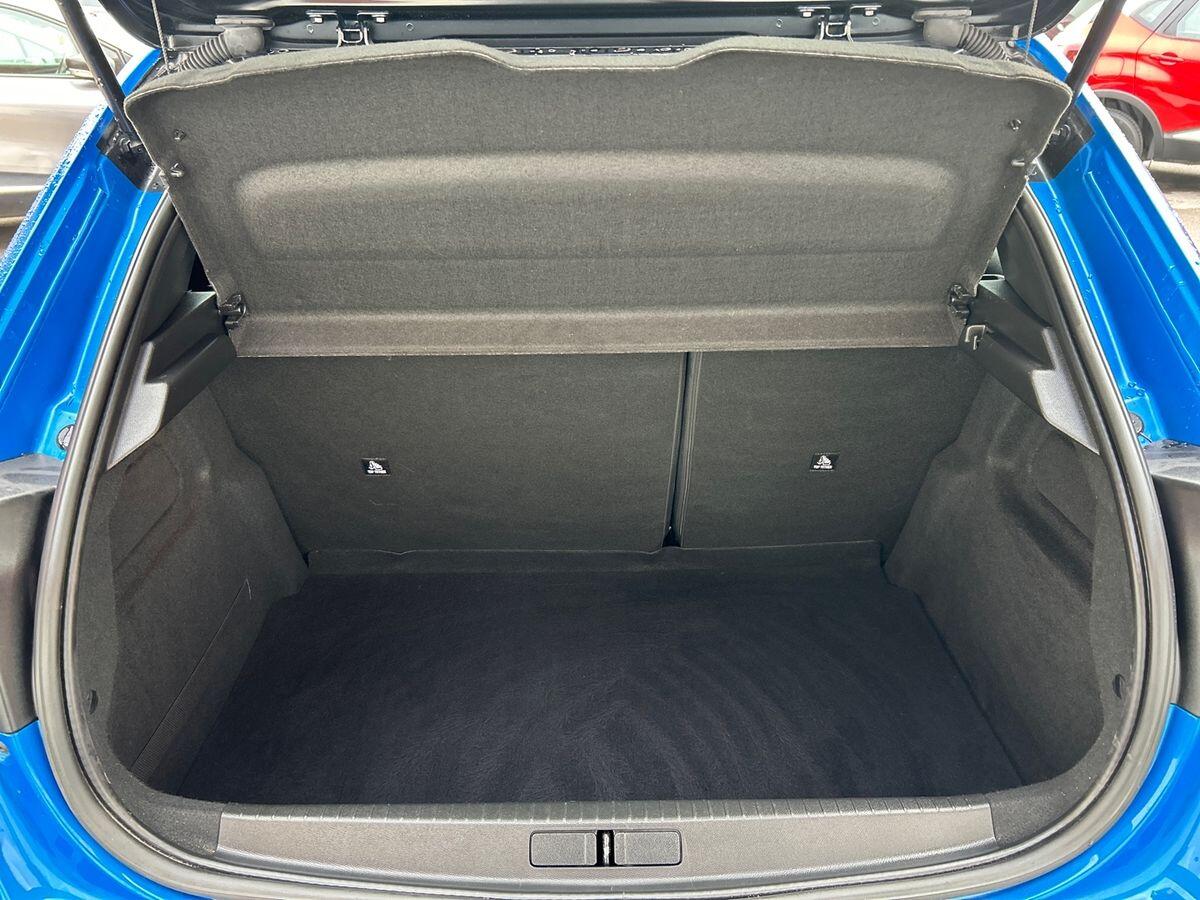 Used Peugeot E-208 2022 for sale - 76220257: Photo 21