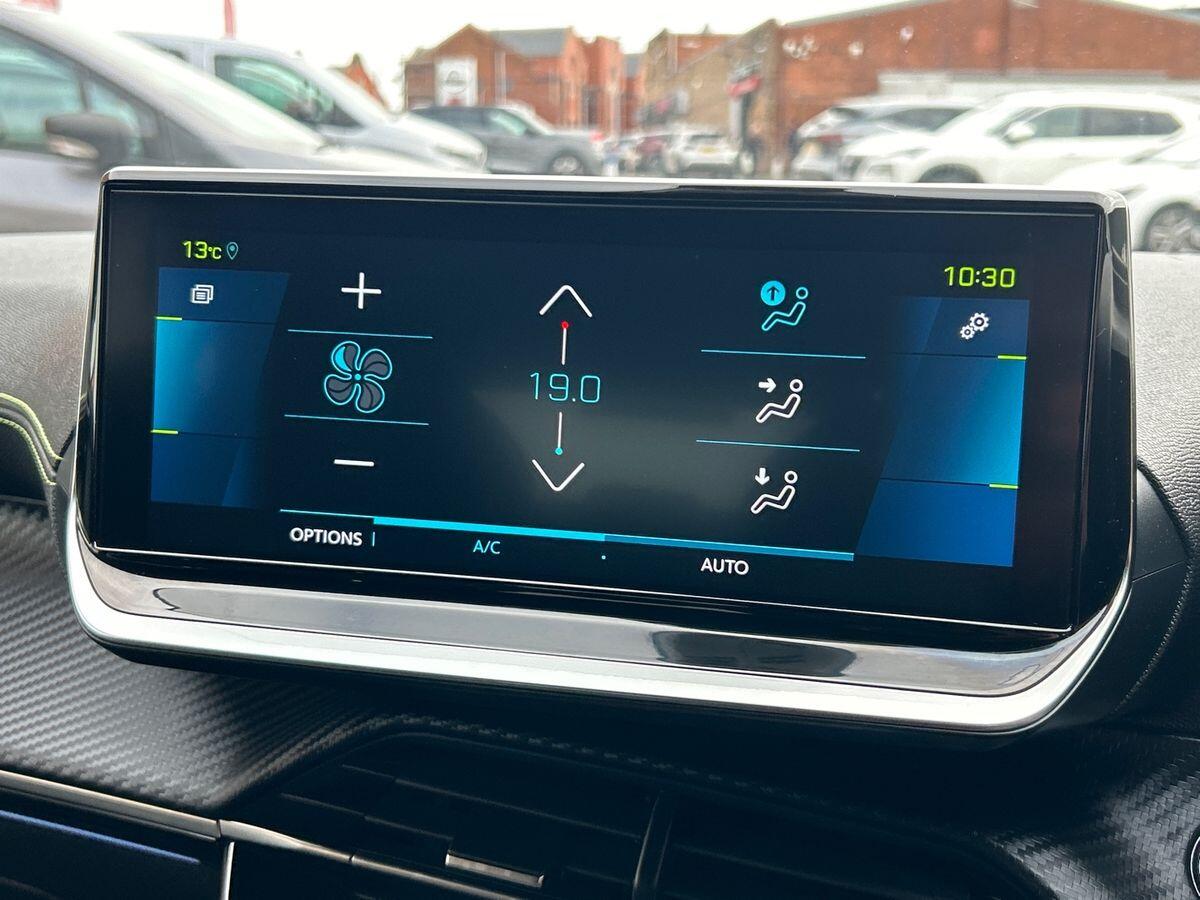 Used Peugeot E-208 2022 for sale - 76220257: Photo 30