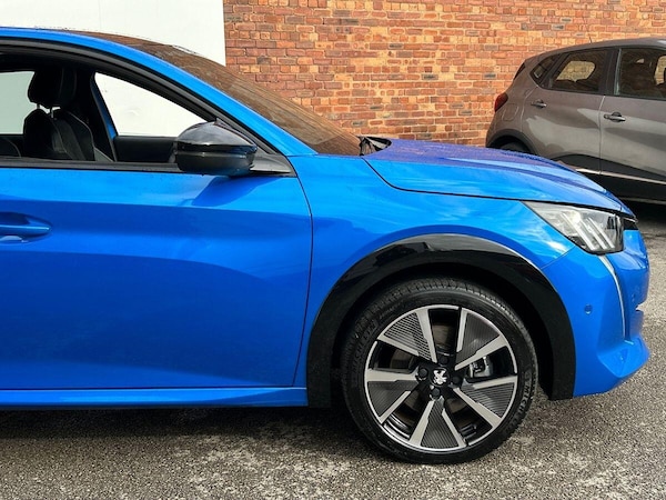 Used Peugeot E-208 2022 for sale - 76220257: Photo 38
