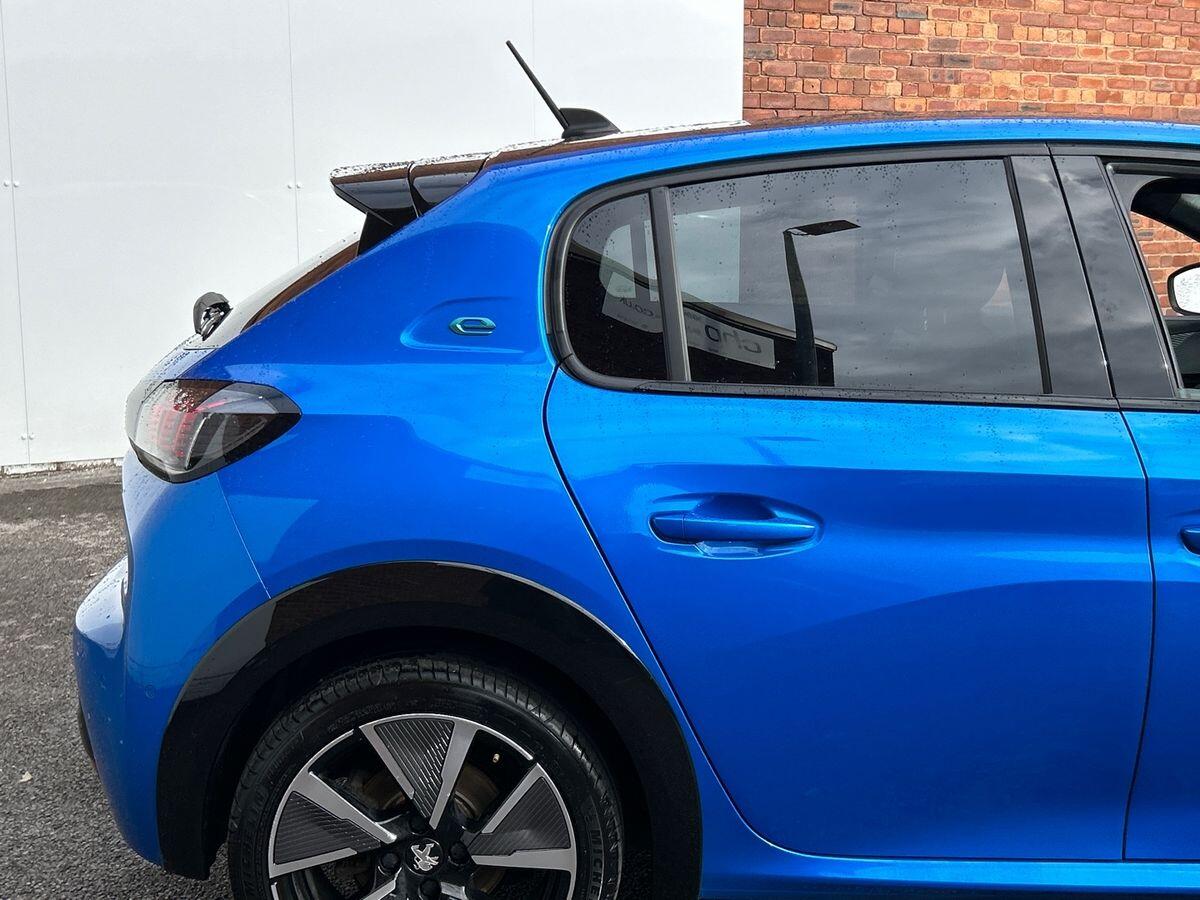 Used Peugeot E-208 2022 for sale - 76220257: Photo 39