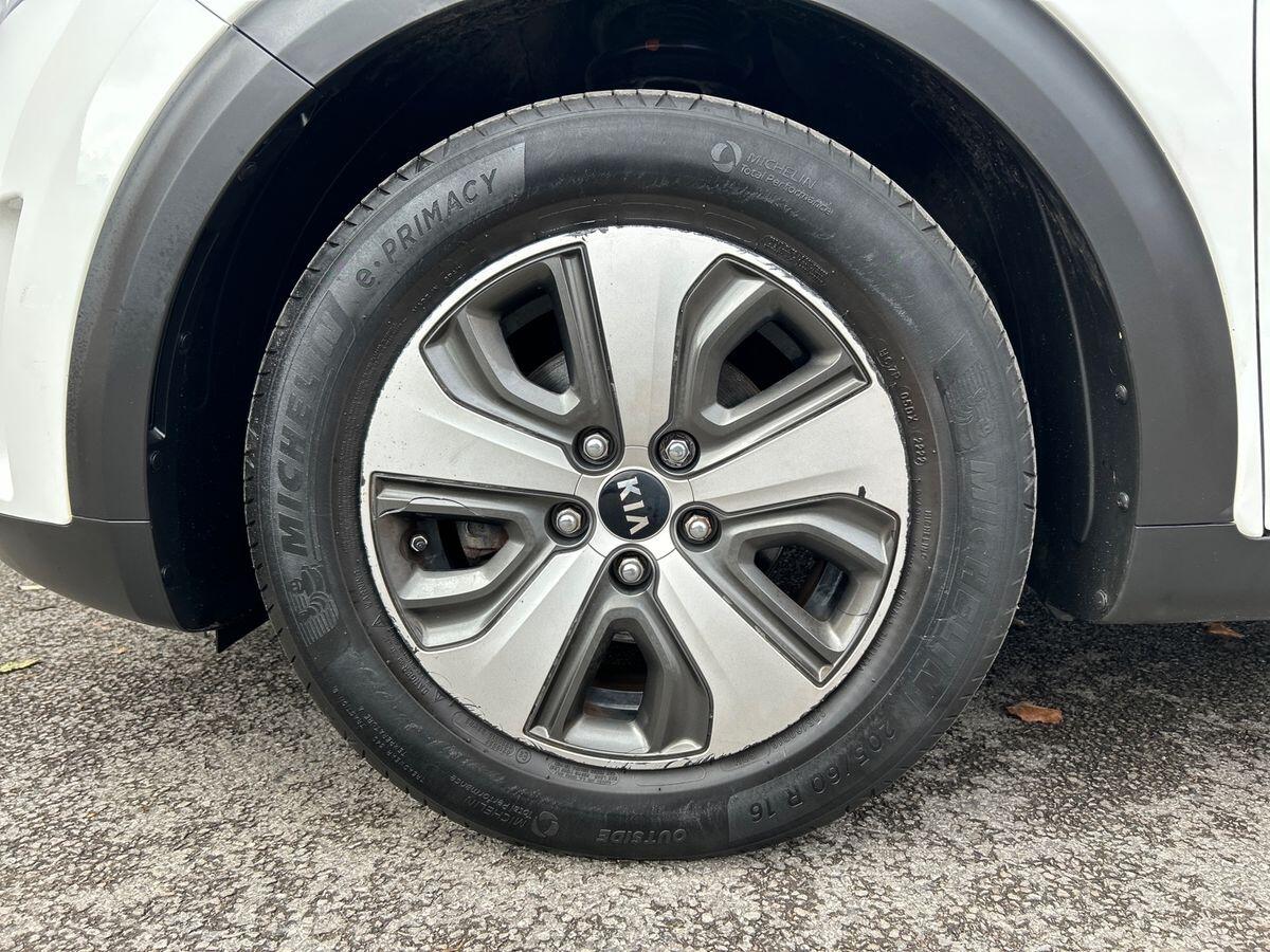 Used Kia Niro 2017 for sale - 78084127: Photo 10